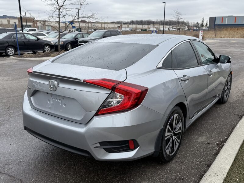 2017 Honda Civic EX-T with Honda Sensing
