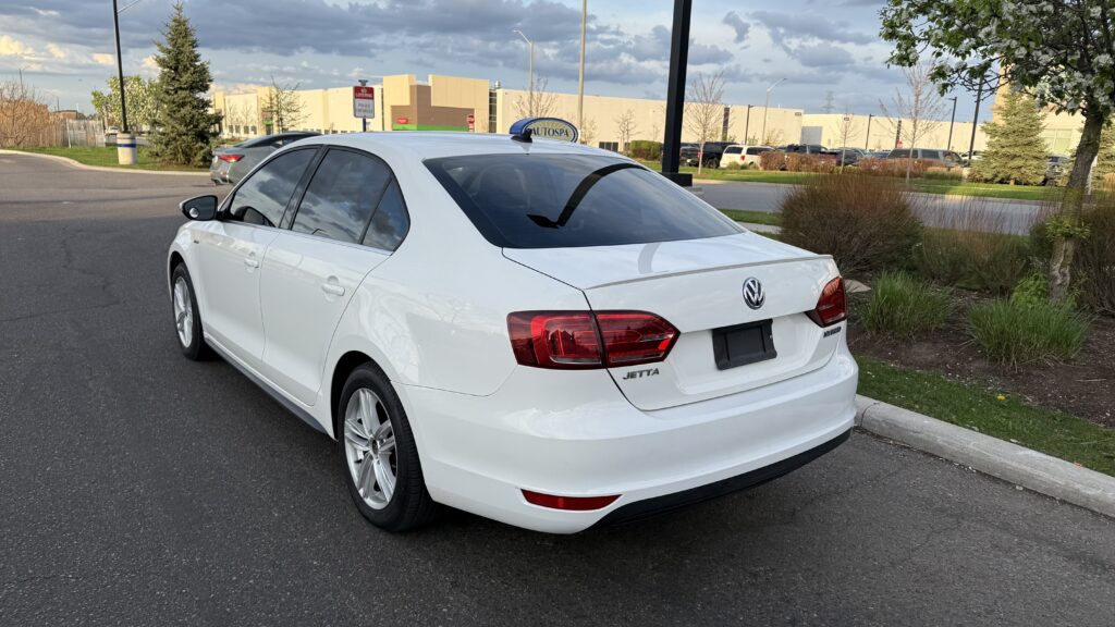 2013 Volkswagen Jetta Hybrid Highline