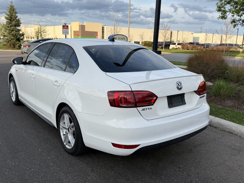 2013 Volkswagen Jetta Hybrid Highline