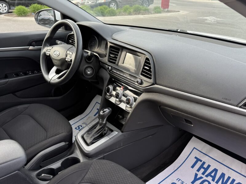 2020 Hyundai Elantra