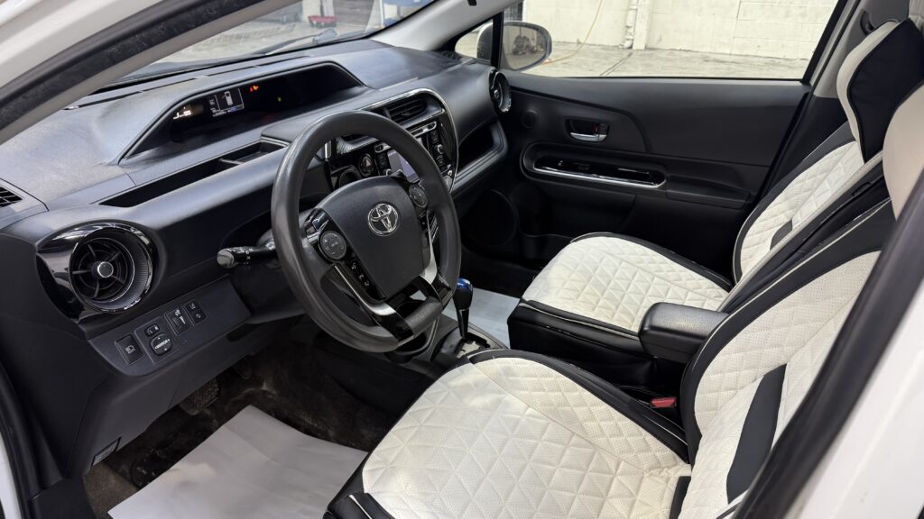 2018 Toyota Prius C