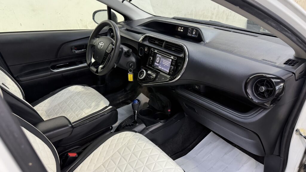 2018 Toyota Prius C