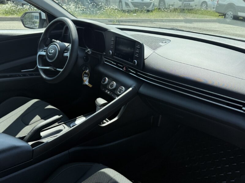 2022 Hyundai Elantra