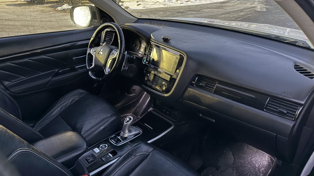 2018 Mitsubishi Outlander PHEV