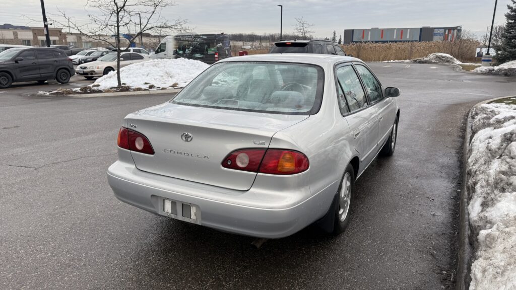 2001 Toyota Corolla