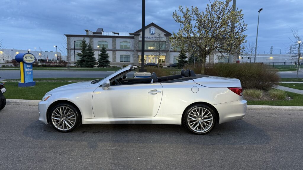 2010 Lexus IS350C Ultra Premium