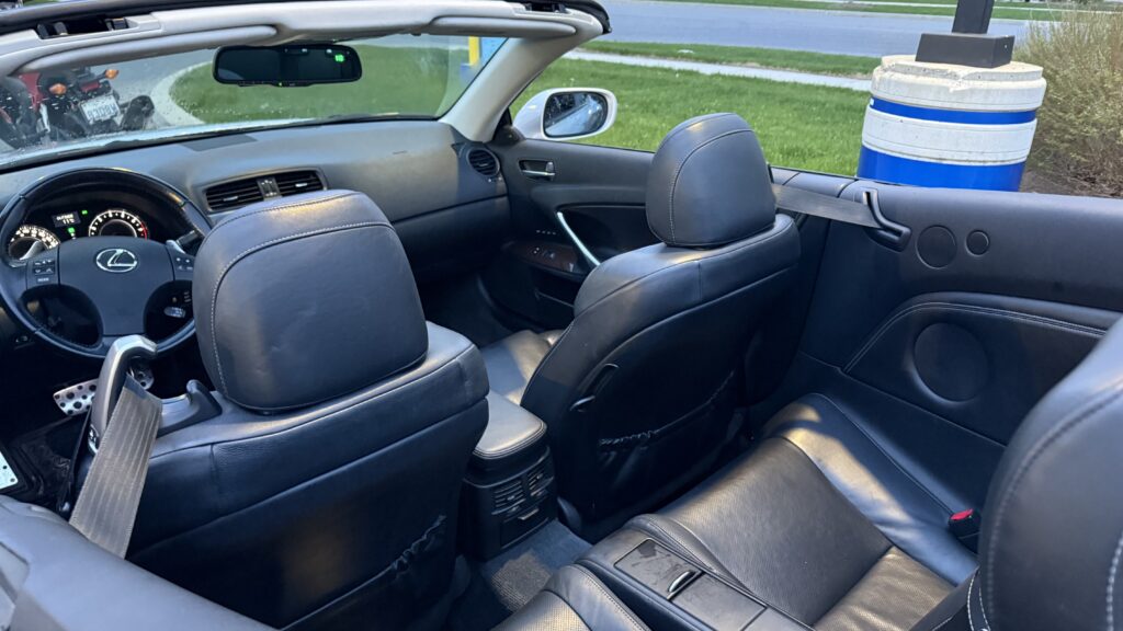 2010 Lexus IS350C Ultra Premium